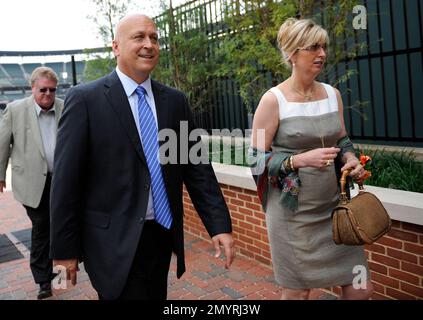 Baseball Hall of Famer Cal Ripken and wife Kelly getting divorced