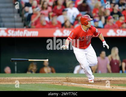 Choi Ji-man shows up wearing his new Angels uniform in S. Korea