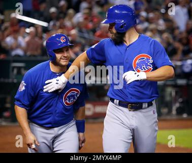 Video: Cubs' Jake Arrieta hits two-run home run vs Diamondbacks