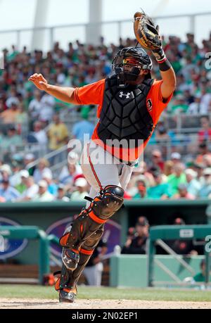 Red Sox: Jason Varitek back in catcher's gear for spring training (VIdeo)