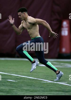 Boston College defensive back Justin Simmons runs a drill at the