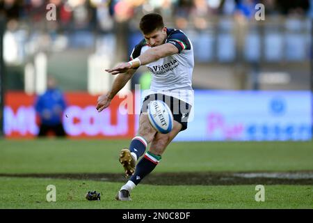 Rome, Italia. 05th Feb, 2023. Tommaso Allan of Italy during the Six Nations rugby match between Italy and France at Stadio Olimpico in Rome on February 5th, 2023. Photo Antonietta Baldassarre/Insidefoto Credit: Insidefoto di andrea staccioli/Alamy Live News Stock Photo