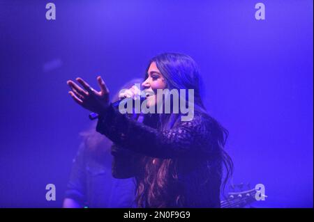 Munich, Germany. 04th Feb, 2023. Ambre Vourvahis (vocals) from Xandria during the Wonders still awaiting album release show 2022 at Backstage, Munich. (Foto: Sven Beyrich/Sports Press Photo/C - ONE HOUR DEADLINE - ONLY ACTIVATE FTP IF IMAGES LESS THAN ONE HOUR OLD - Alamy) Credit: SPP Sport Press Photo. /Alamy Live News Stock Photo