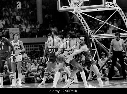 Buffalo Braves Garfield Heard, 1975 Nba Eastern Conference Sports