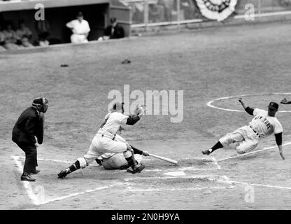 https://l450v.alamy.com/450v/2n0h9ya/file-in-this-oct-4-1951-file-photo-new-york-giants-monte-irvin-right-successfully-steals-home-as-new-york-yankees-catcher-yogi-berra-steps-up-to-the-plate-with-the-ball-in-the-first-inning-of-game-1-in-baseballs-world-series-at-yankee-stadium-in-new-york-irvin-a-hall-of-fame-power-hitting-outfielder-who-starred-for-the-new-york-giants-in-the-1950s-in-a-career-abbreviated-by-major-league-baseballs-exclusion-of-black-players-died-monday-night-jan-11-2016-of-natural-causes-at-his-houston-home-he-was-96-ap-photofile-2n0h9ya.jpg