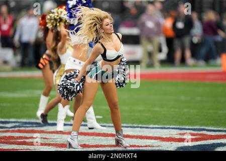 Eagles Cheerleaders: Savannah at the Pro Bowl