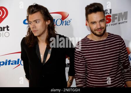 Louis Tomlinson and Harry Styles, of One Direction seen arriving at LAX  airport. Los Angeles California - 06.11.12 Featuring: L Stock Photo - Alamy