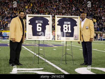 Former Irish Football Greats Jerome Bettis, Tim Brown To Be