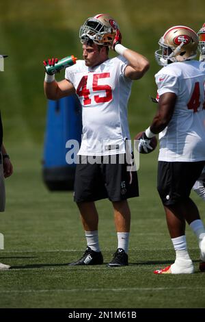 San Francisco 49ers Defensive Lineman Charles Omenihu (94) And ...