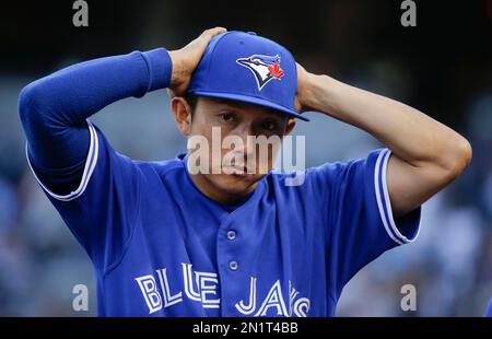 L-R) Ichiro Suzuki (Yankees), Munenori Kawasaki (Blue Jays), AUGUST 20,  2013 - MLB : Ichiro Suzuki of the New York Yankees talks with shortstop Munenori  Kawasaki of the Toronto Blue as he