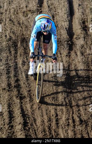 Hoogerheide, Netherlands. , . Men Elite competition, #9 VAN AERT Wout, BEL. UCI World Championship Cyclo-cross Hoogerheide 2023 in the Netherlands, cycling, off road cycling, UCI Cyclocross World Championships, in Hoogerheide, The Netherlands on Sunday 5. February 2023. picture and copyright Fabien BOUKLA/ATP images. (BOUKLA Fabien/ATP/SPP) Credit: SPP Sport Press Photo. /Alamy Live News Stock Photo