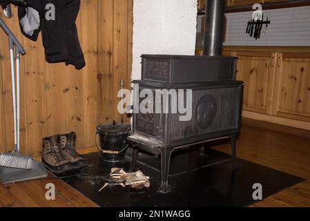 Dividalshytte is a mountain hut run by DNT near the beginning of Dividalen in Øvre Dividal National Park in Northern Norway. Stock Photo