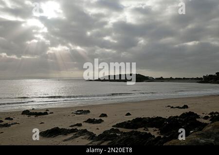 View from Little Island beach looking towards Watch House Bay and Cold Knap Point. Barry Island. January 2023. Winter. Stock Photo