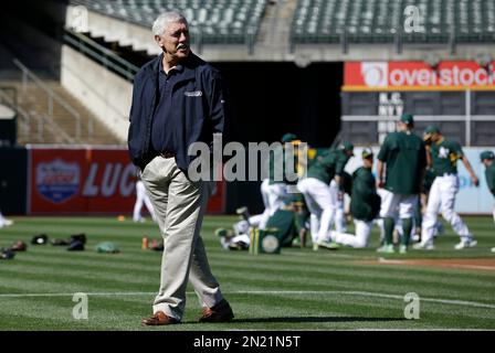 Ray Fosse: Former catcher, World Series champ, broadcaster dies at 74