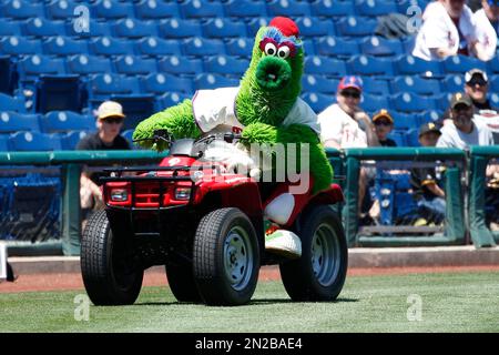 2) MLB BASEBALL PHILA. PHILLIES PHANATIC MASCOT & LOGO