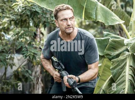 Plane film 2023 Gerard Butler Stock Photo - Alamy
