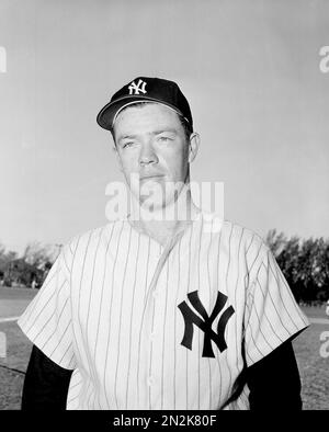 Catcher for the New York Yankees Yogi Berra in March 1957 at spring  training (AP Photo Stock Photo - Alamy