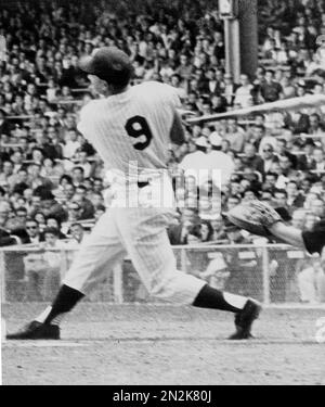 New York Yankees Roger Maris, with a count of two balls, no