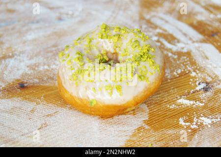 A donut, also called donut, rosquilla, donut, rosette, rosca, berlin or berlin, is a sweet bread roll that is traditionally fried in pork fat. Stock Photo