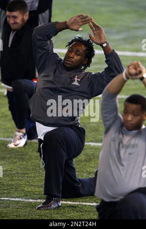 Takari Johnson, of Concordia University Ann Arbor, runs through drills  during an NFL Regional Combine on Saturday, March 7, 2015, in Lake Forest,  Ill. (AP Photo/Andrew A. Nelles Stock Photo - Alamy