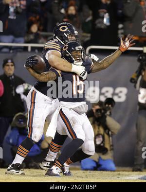 New York Jets guard Laurent Duvernay-Tardif (72) walks to the line of  scrimmage during an NFL football game against the New Orleans Saints,  Sunday, Dec. 12, 2021, in East Rutherford, N.J. (AP