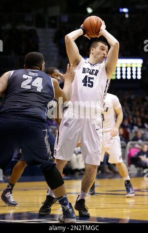 Georgetown center Joshua Smith, center, dunks against Lipscomb