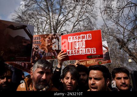 Srinagar, India. 07th Feb, 2023. Members of the Peoples Democratic Party (PDP) are seen shouting slogans during the protest against land eviction drives. (Photo by Mubashir Hassan/Pacific Press) Credit: Pacific Press Media Production Corp./Alamy Live News Stock Photo