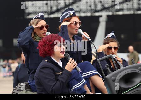 AIR LEGENDS Air show at Melun Villaroche - Stock Photo