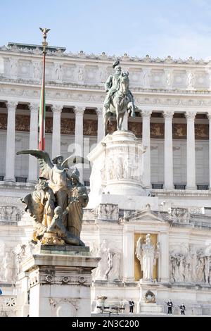 Equestrian statue of Victor Emanuel II and the Tomb of the Unknown Soldier under the statue of Goddess Roma, in front of the Vittoriano, Altar of t... Stock Photo