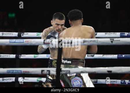 Devin Haney vs George Kambosos Stock Photo