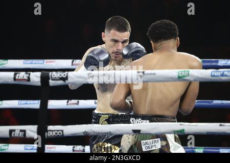 Devin Haney vs George Kambosos Stock Photo