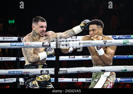 Devin Haney vs George Kambosos Stock Photo