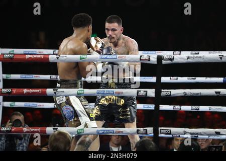 Devin Haney vs George Kambosos Stock Photo