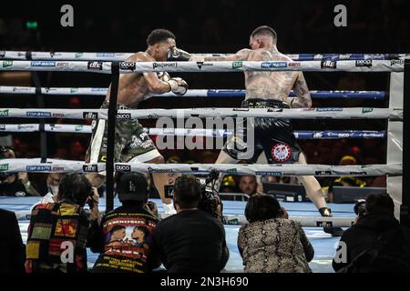 Devin Haney vs George Kambosos Stock Photo