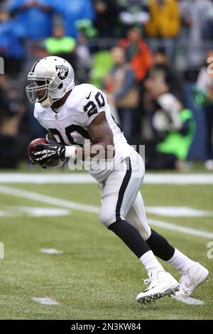 Oakland Raiders Embarrass Broncos: Darren McFadden Dominates