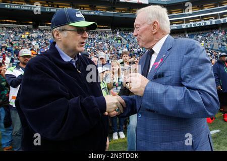 Dallas Cowboys owner and general manager Jerry Jones arrives on the field  before the Dallas Cowboys play the Tampa Bay Buccaneers in an NFL football  game in Arlington, Texas, Sunday, Sept. 11