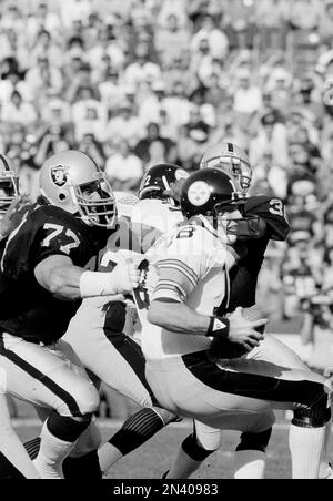 77 - Lyle Alzado  Raiders players, Oakland raiders football, Raiders  football