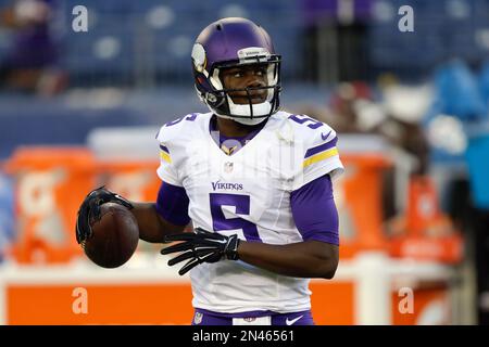 Minnesota Vikings' Teddy Bridgewater warms up before an NFL