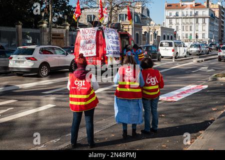 France, Lyon, 2023-02-07. CGT health and social action trade unionists at the start of the demonstration against the pension reform. Stock Photo