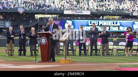 Lou Piniella to be inducted into Seattle Mariners Hall of Fame