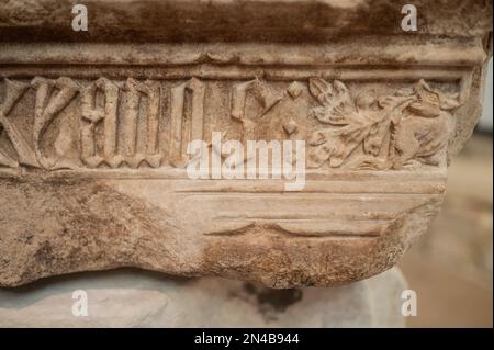 Details on the Tomb of King Ferdinand I (Fernando I) of Portugal (1345-1383). Gothic style sarcophagus. The Carmo Archaeological Museum (MAC), located Stock Photo