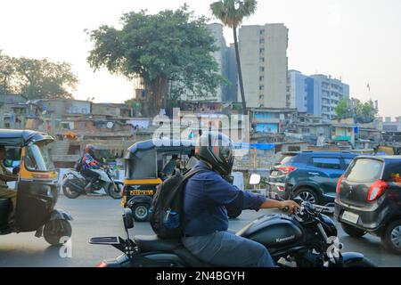 December 21 2022 - Mumbai, Maharashtra in India: chaotic Indian Street Traffic Stock Photo