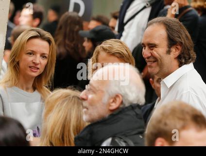 Delphine Arnault Xavier Niel Arrive Attend Editorial Stock Photo