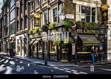 London, UK, Sept 2022, view of The Crown facade, a pub in Soho at the corner of Brewer and Lower James street Stock Photo