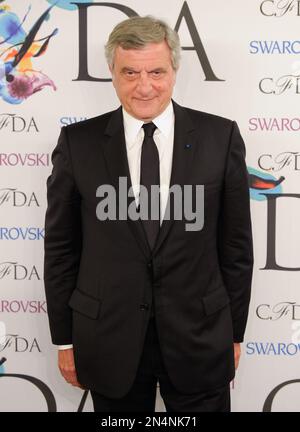 Sidney Toledano, Christian Dior CEO and his wife attending the 'La