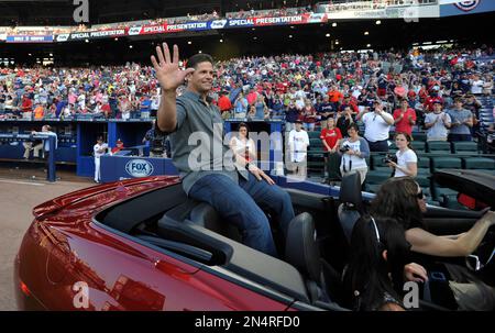 Javy Lopez to be inducted into Braves Hall of Fame