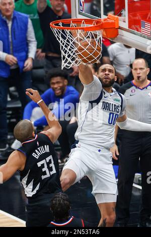 Dallas Mavericks center JaVale McGee (00) in the first half of an NBA ...