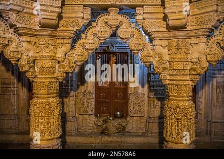 Rishabdev Rajesh Filigree pillars, Rishabdev Jain temple in the fort, Jaisalmer ...