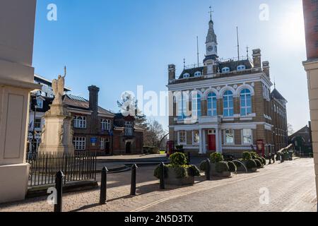 The Town Hall and war memorial in Staines-upon-Thames town centre, Surrey, England, UK Stock Photo