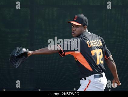 San Francisco Giants starting pitcher Madison Bumgarner at the team's  spring training baseball facility in Scottsdale, Ariz. Thursday, Feb. 24,  2011. (AP Photo/Marcio Jose Sanchez Stock Photo - Alamy